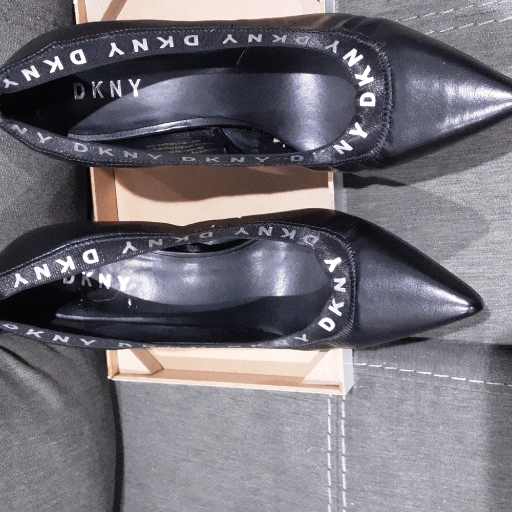 Women's DKNY heels